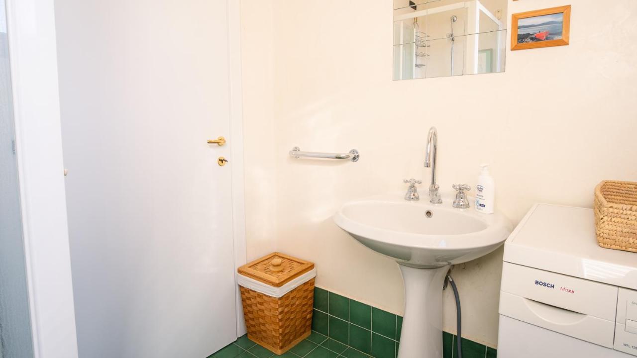 The Zodiac Apartment - Italian Homing Sirmione Eksteriør billede