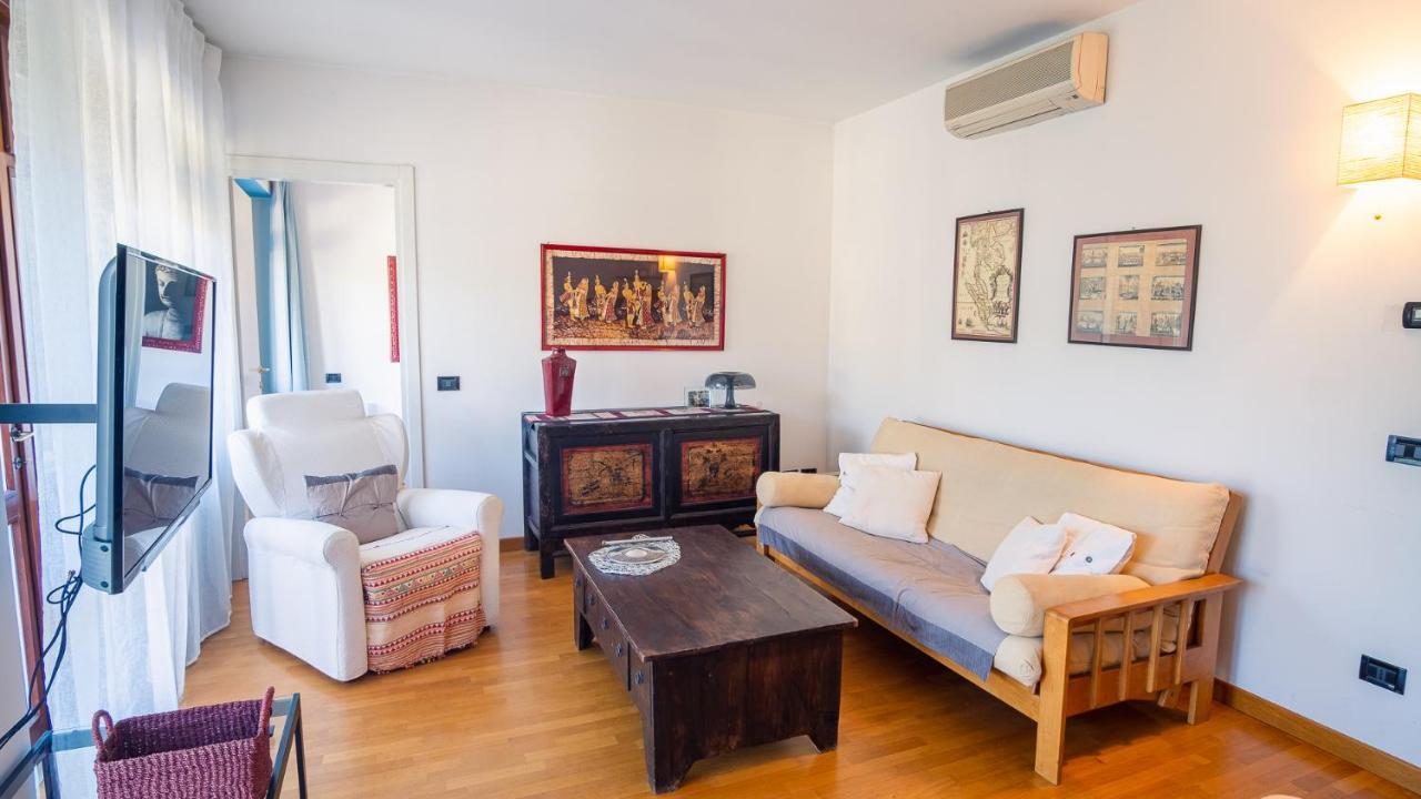 The Zodiac Apartment - Italian Homing Sirmione Eksteriør billede