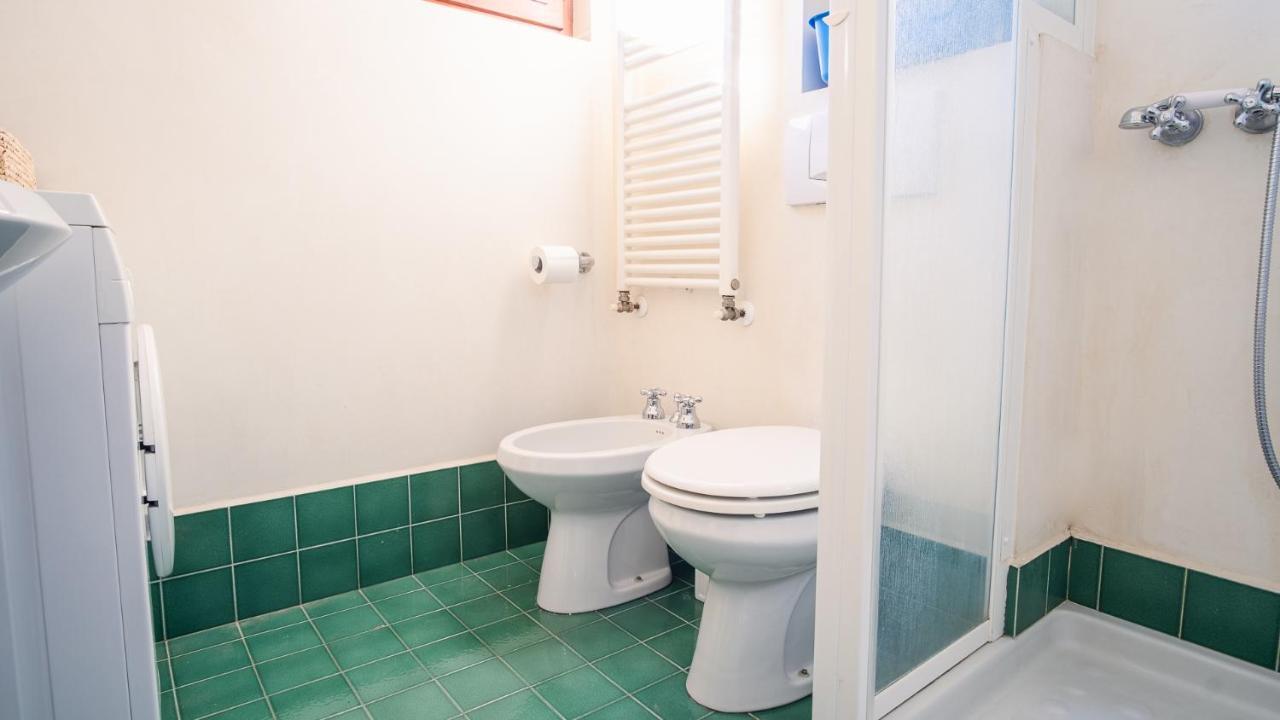 The Zodiac Apartment - Italian Homing Sirmione Eksteriør billede